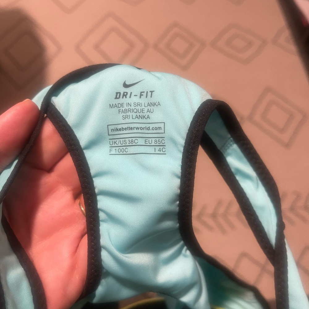 Nike Pro Rival Sports Bra - Picture 3 of 4